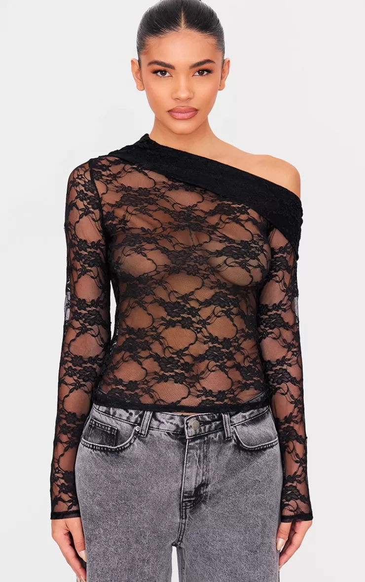 PrettyLittleThing Asymmetric Lace Detail Long Sleeve Top< Going Out