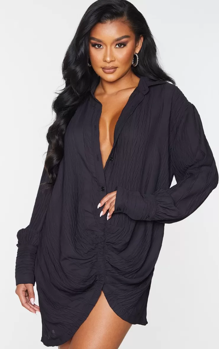 PrettyLittleThing Textured Gathered Detail Long Sleeve Shirt Dress< Shirt Dresses