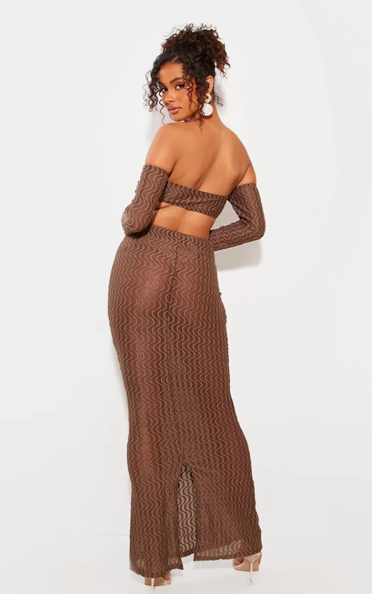 PrettyLittleThing Ribbed Bardot Long Sleeve Cut Out Maxi Dress< Maxi Dresses