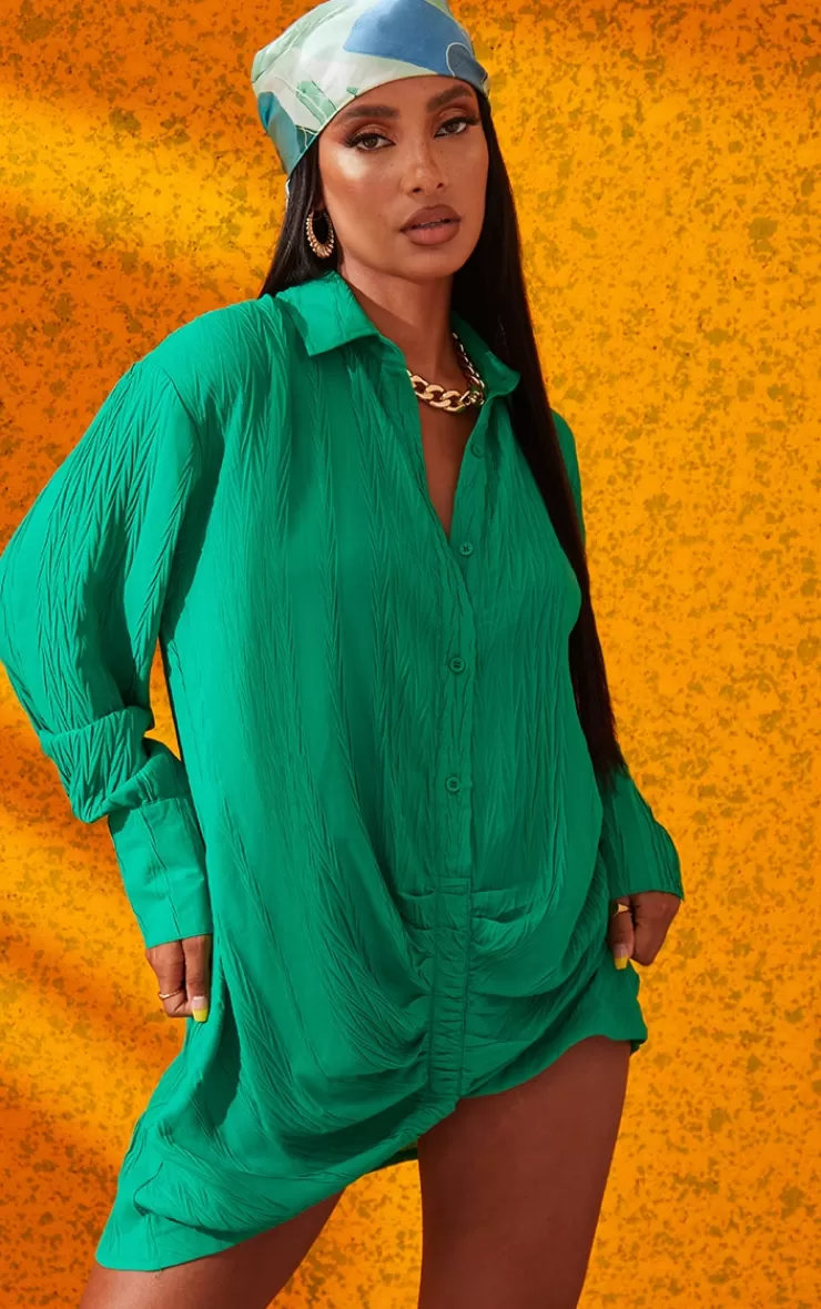 PrettyLittleThing Textured Gathered Detail Long Sleeve Shirt Dress< Shirt Dresses