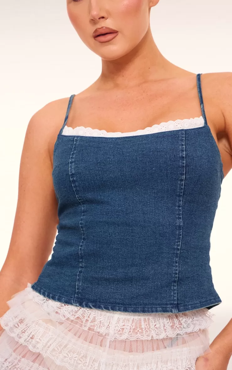 PrettyLittleThing Lace Trim Corset Back Crop Top< Going Out