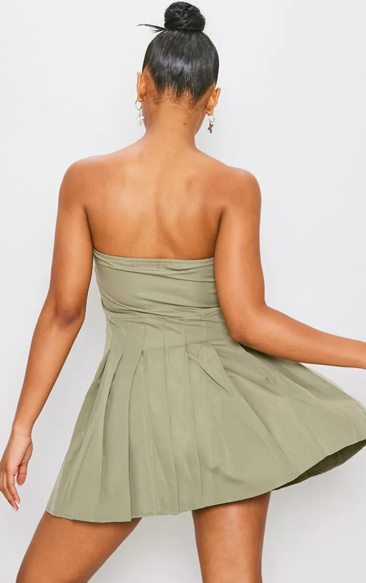 PrettyLittleThing Tailored Bandeau Pleated Shift Dress< Strapless Dresses