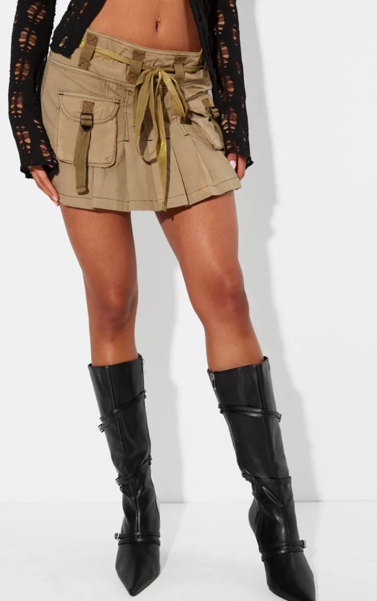 PrettyLittleThing Washed Pleated Cargo Mini Skirt< Going Out
