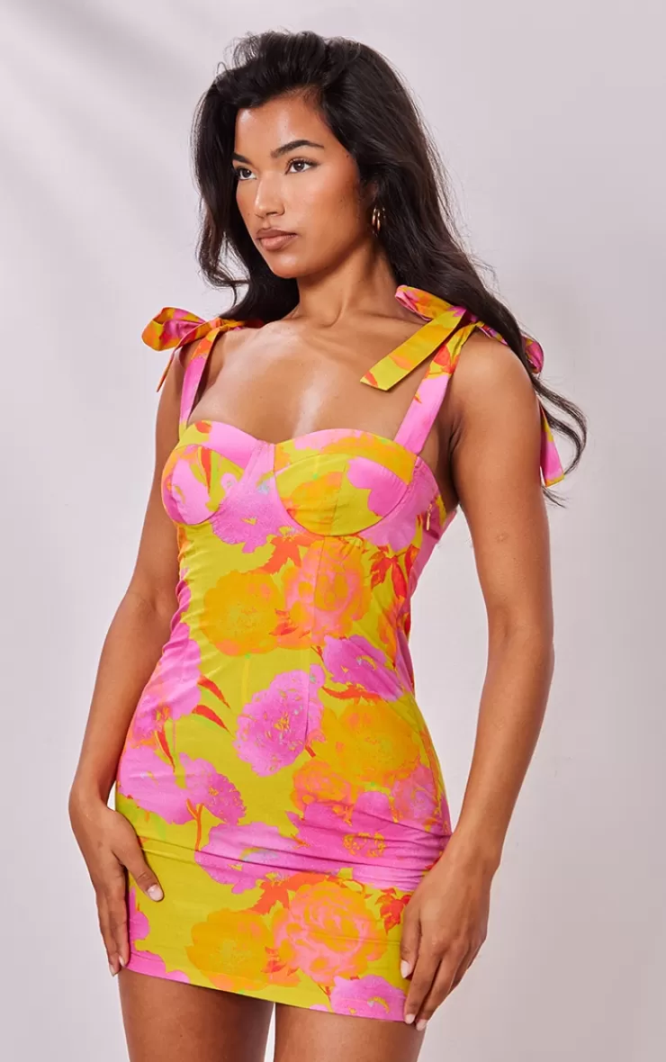 PrettyLittleThing Floral Underwire Detail Tie Strap Shift Dress< Shift Dresses
