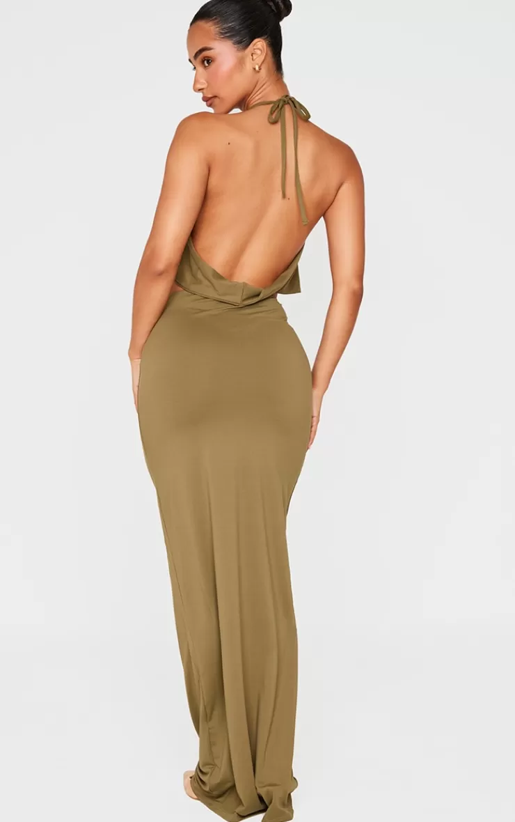 PrettyLittleThing Petite Halterneck Twist Detail Maxi Dress< Maxi Dresses