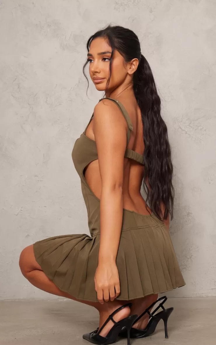 PrettyLittleThing Petite Strappy Cut Out Back Pleated Mini Dress< Mini Dresses