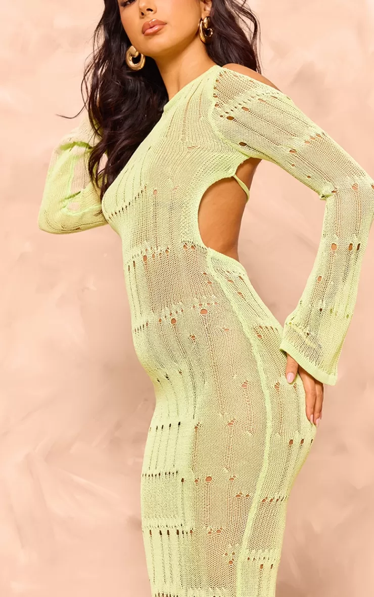 PrettyLittleThing Petite Knitted Open Back Long Sleeve Maxi Dress< Maxi Dresses