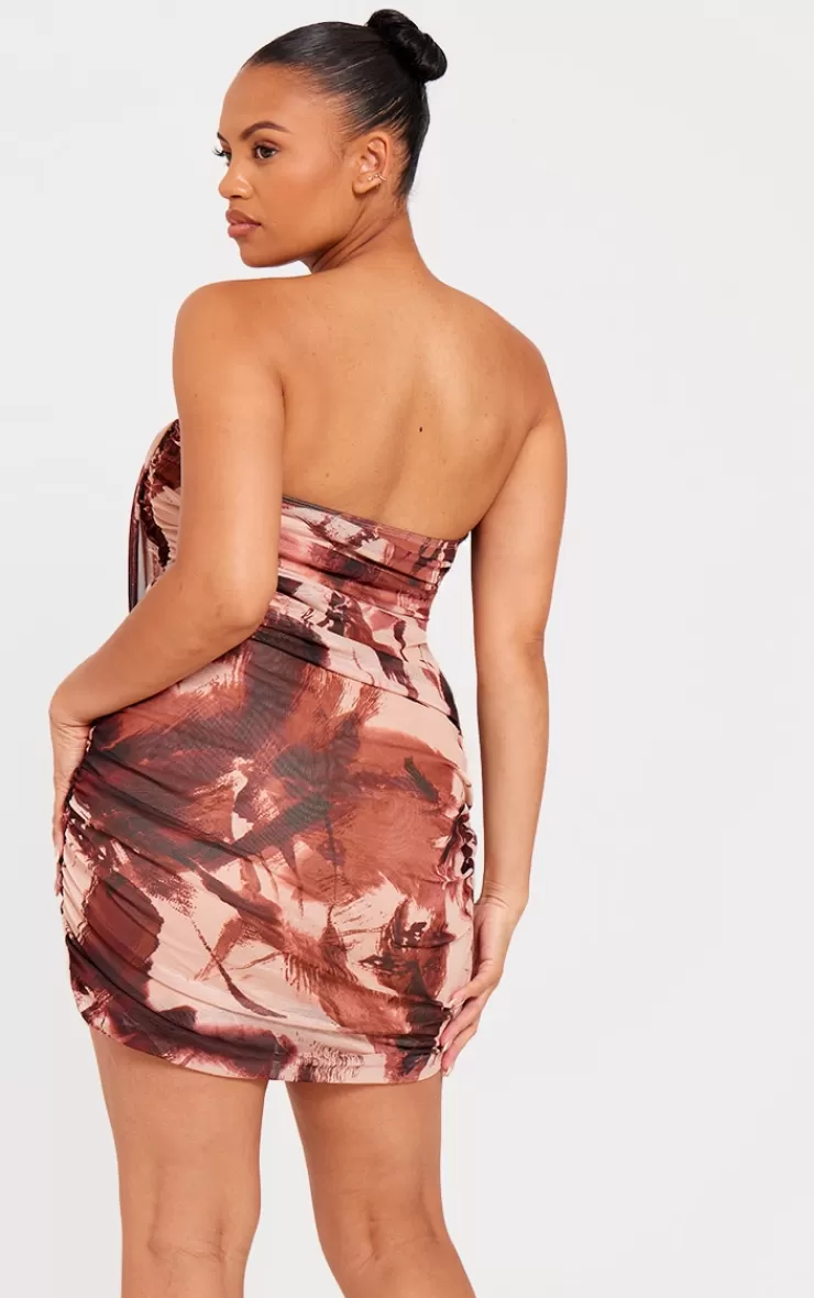 PrettyLittleThing Plus Animal Print Mesh Bandeau Drape Front Bodycon Mini Dress< Going Out