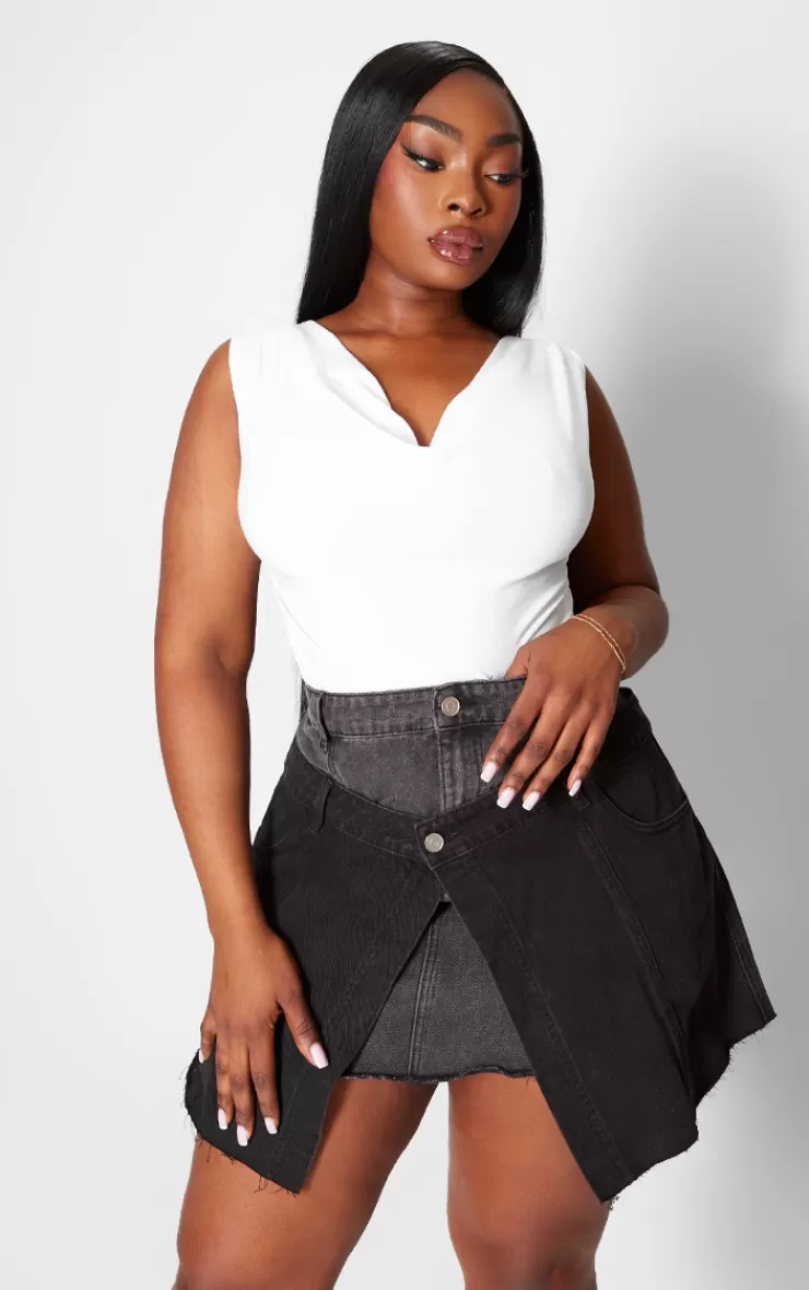 PrettyLittleThing Plus Deconstructed Panel Denim Mini Skirt< Going Out