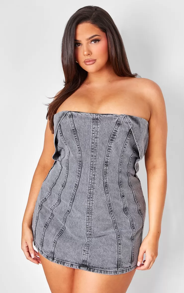 PrettyLittleThing Plus Seam Fold Over Bust Detail Denim Dress< Denim Dresses
