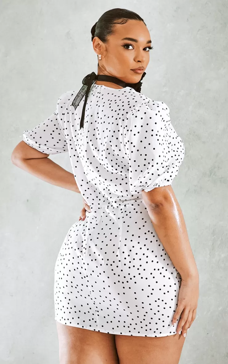 PrettyLittleThing Plus Polka Dot Puff Sleeve Tea Dress< Wedding Shop
