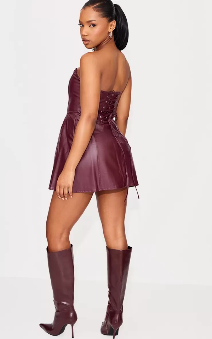 PrettyLittleThing Faux Leather Bandeau Corset Shift Dress< Strapless Dresses