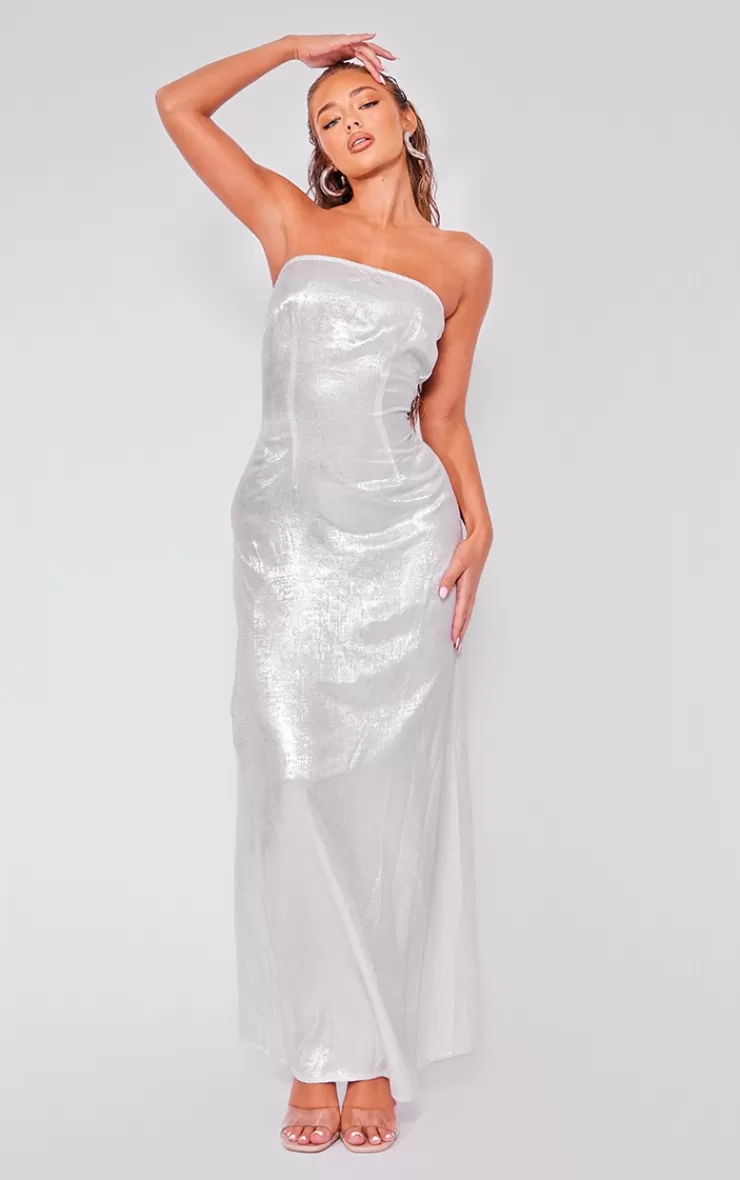 PrettyLittleThing Textured Bandeau Maxi Dress< Strapless Dresses
