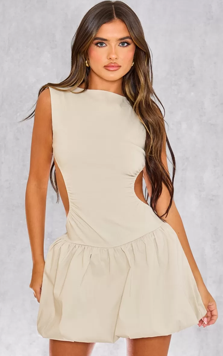 PrettyLittleThing Stretch Woven Cut Out Backless Shift Dress< Shift Dresses