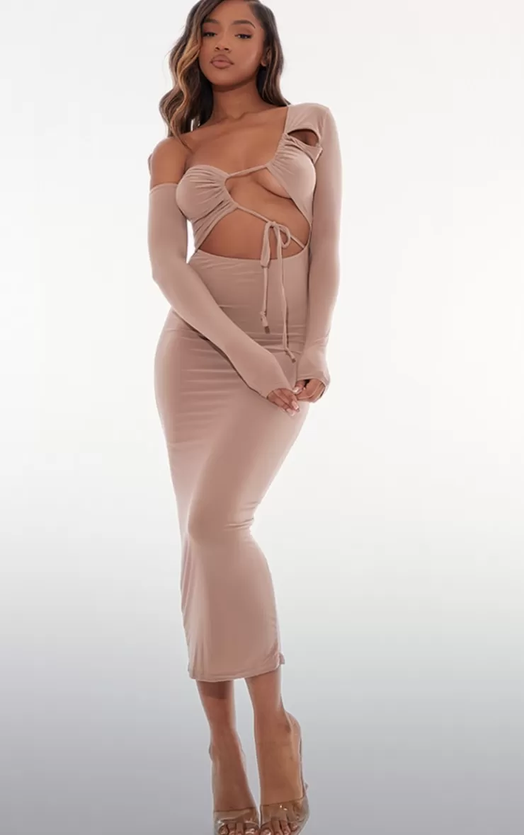 PrettyLittleThing Asymmetric Neck Cut Out Slinky Maxi Dress< Going Out
