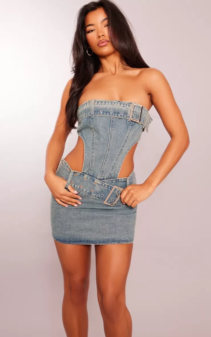 PrettyLittleThing Belt Detail Cut Out Bandeau Denim Dress< Going Out