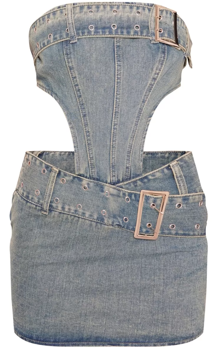 PrettyLittleThing Belt Detail Cut Out Bandeau Denim Dress< Going Out