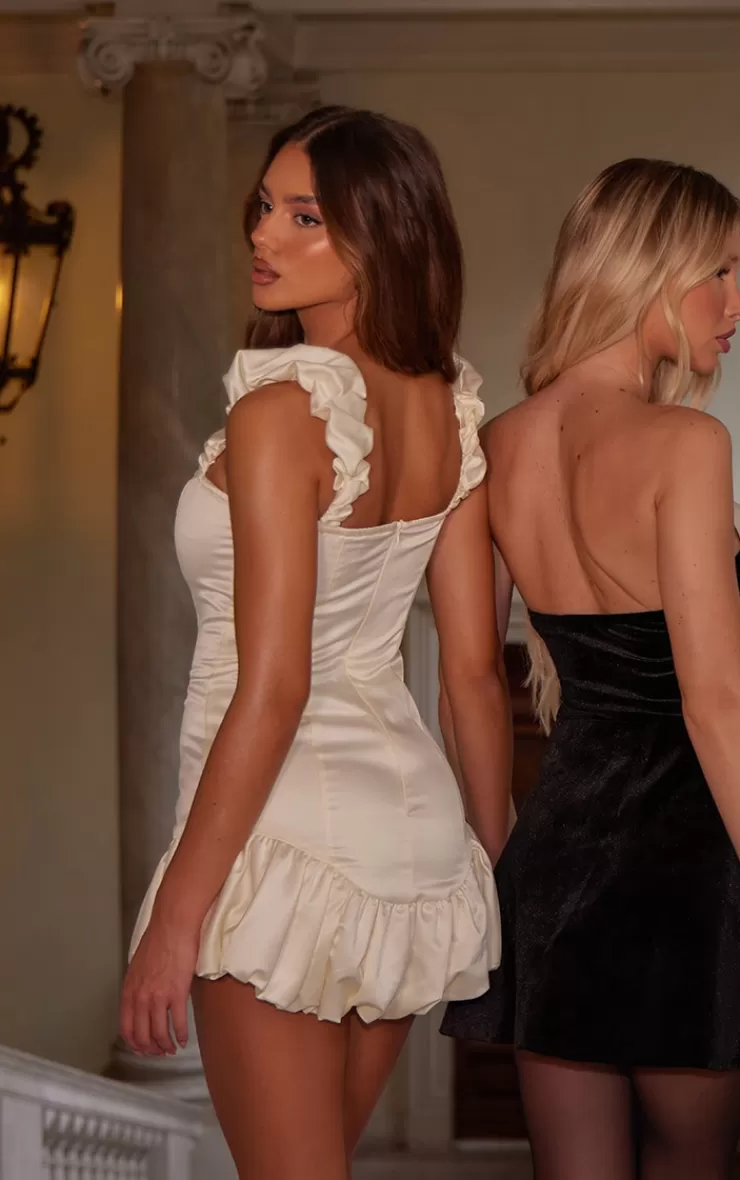 PrettyLittleThing Satin Bardot Puff Hem Bodycon Dress< Engagement Dresses