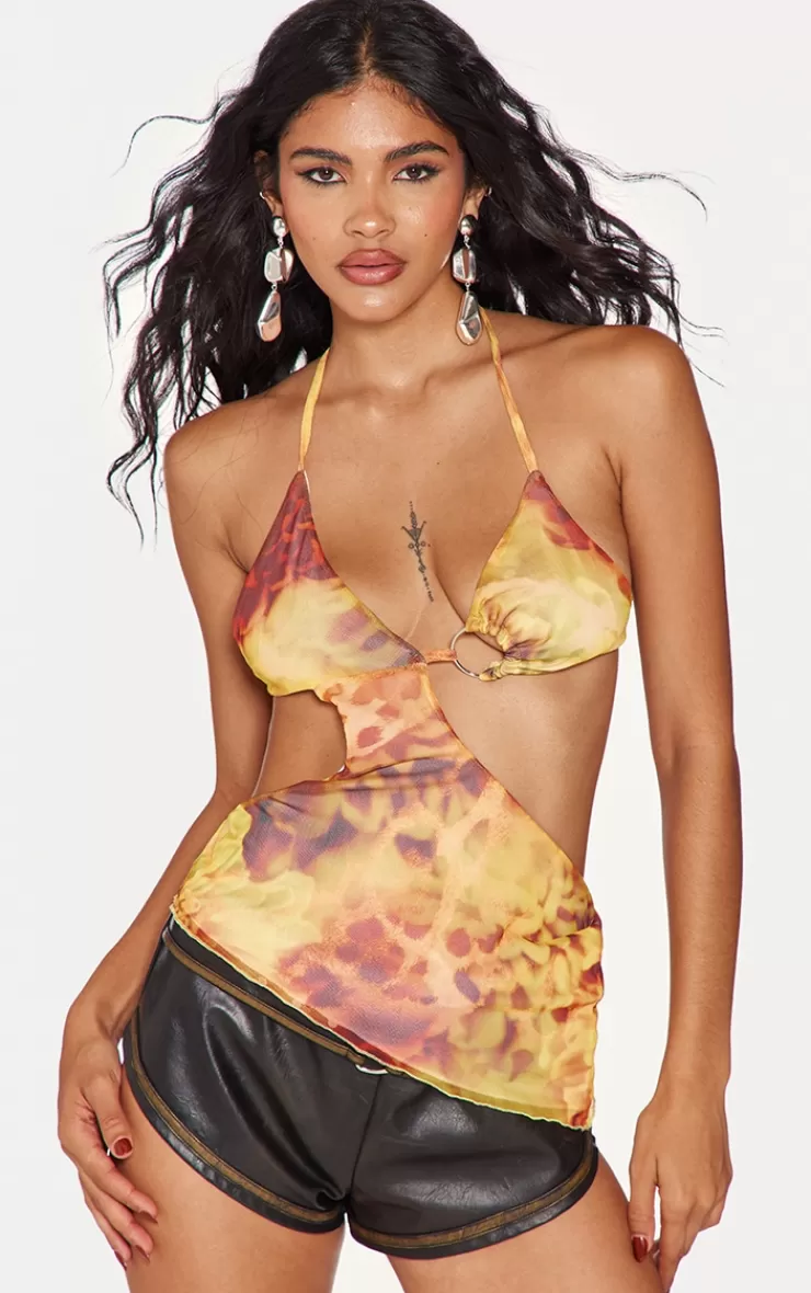 PrettyLittleThing Cut Out Printed Mesh Long Top< Going Out